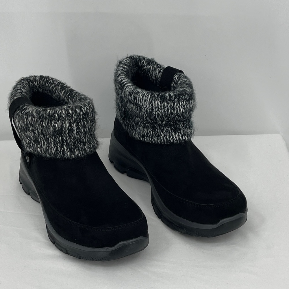 Skechers Black Knit Cuff Winter ANKLE Boots WOMENS SIZE 10 NWOT